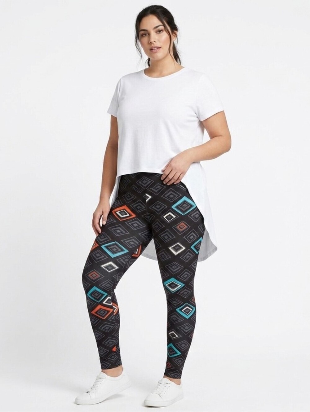 LulaRoe Tall and Curvy Patterned Leggings